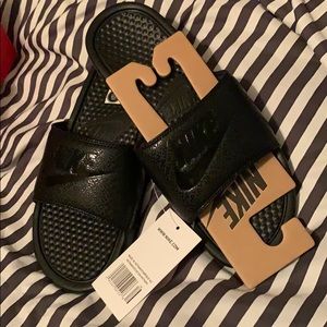 Black Nike Slides